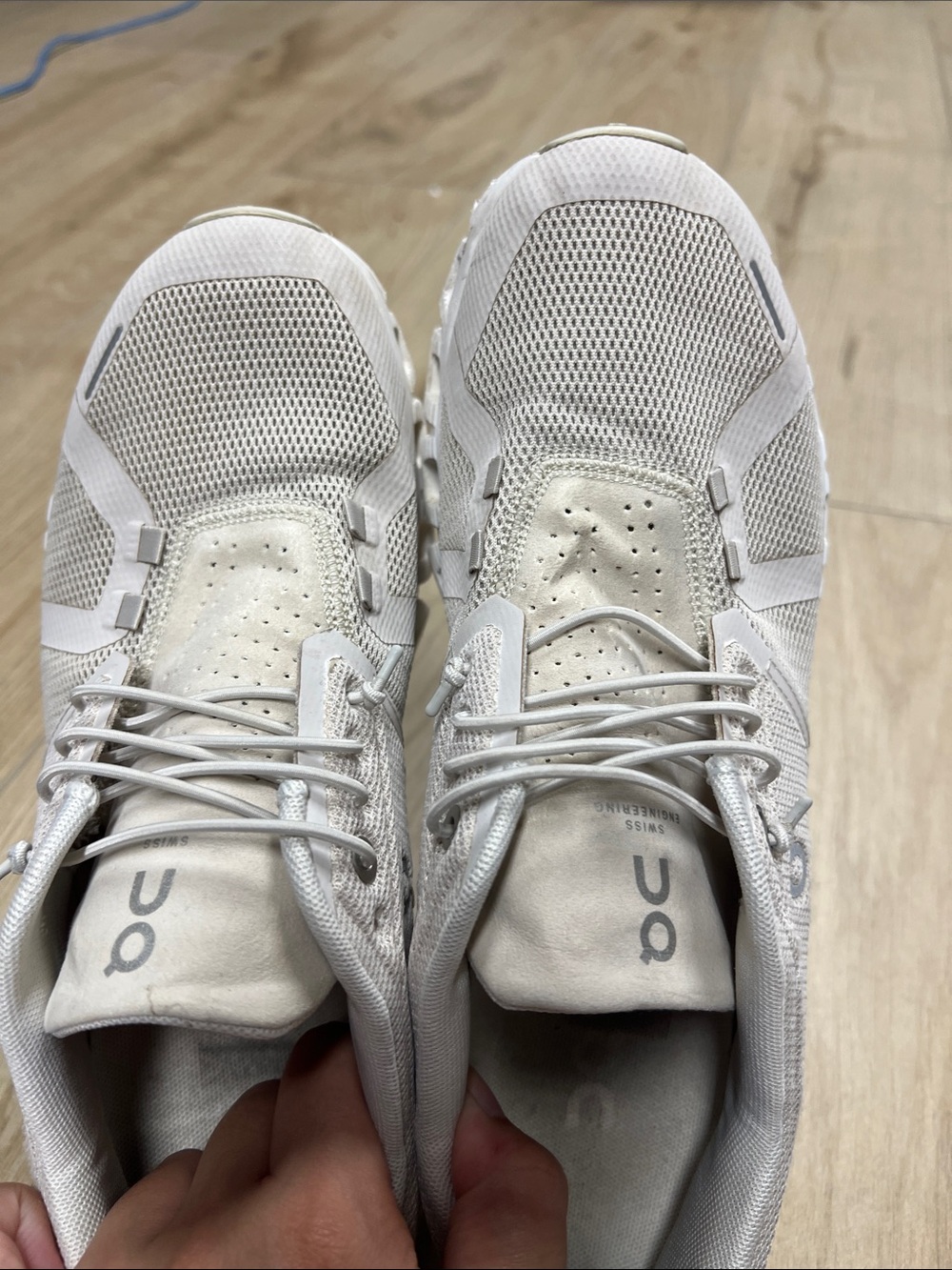 On Running Cloud Sneakers in off white - Picture 3 of 6